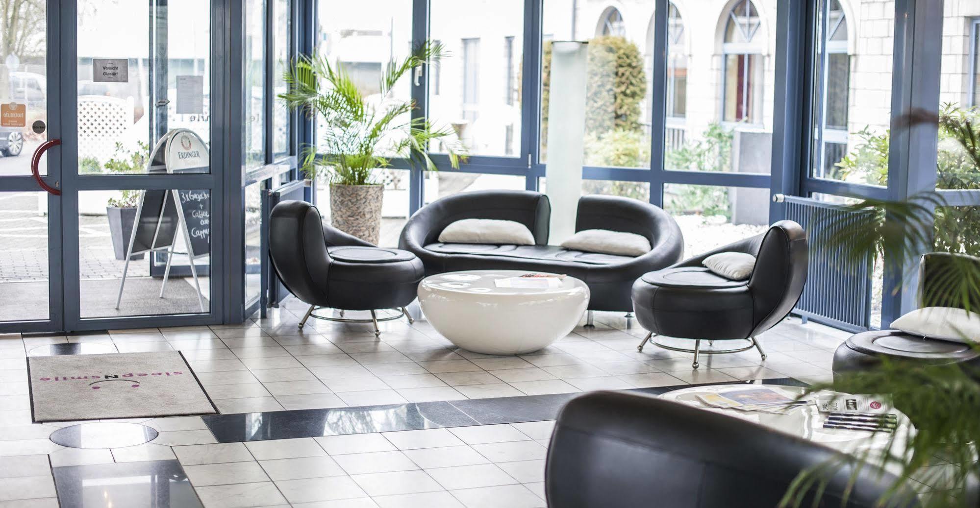Stargaze Forum Hotel Duesseldorf-Hilden Eksteriør billede